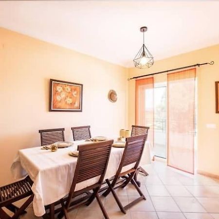 Apartment Alfarmar - Pool, Beach Only A Few Minutes Away Albufeira Esterno foto