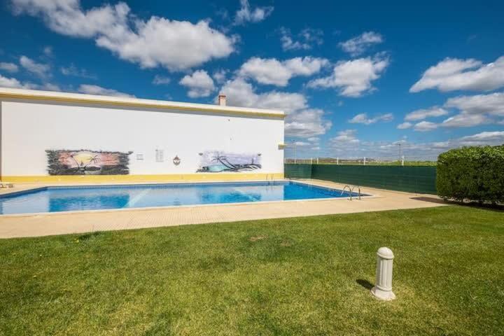 Apartment Alfarmar - Pool, Beach Only A Few Minutes Away Albufeira Esterno foto