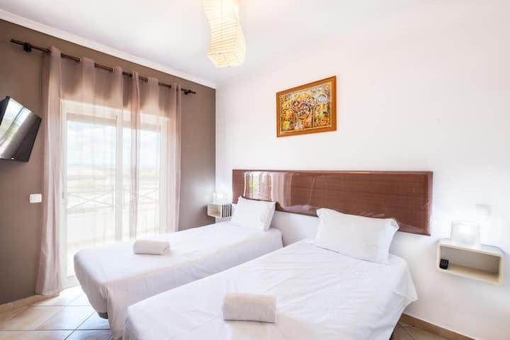 Apartment Alfarmar - Pool, Beach Only A Few Minutes Away Albufeira Esterno foto